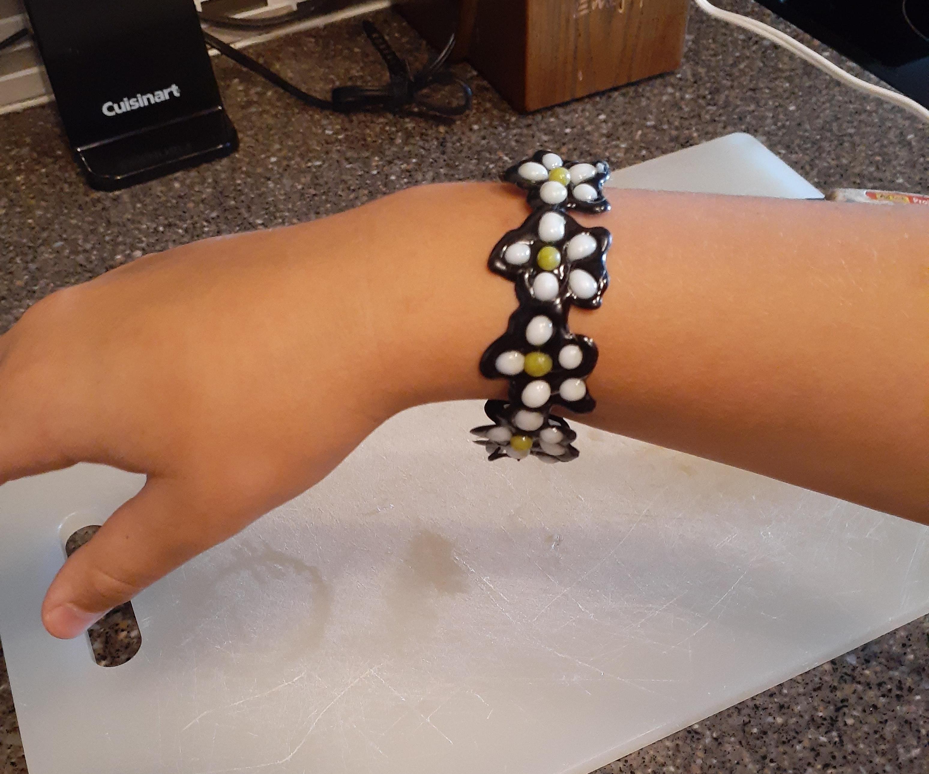 Daisy Chain Bracelet