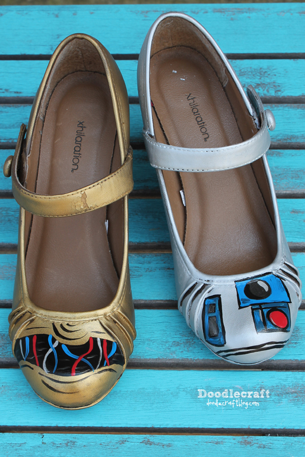 Star Wars painted heels shoes diy c3po and r2d2 droids gold and silver rub 'n buff easy geekery geek chic (3).JPG