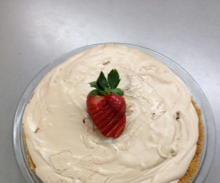 Strawberry Nutella Pie