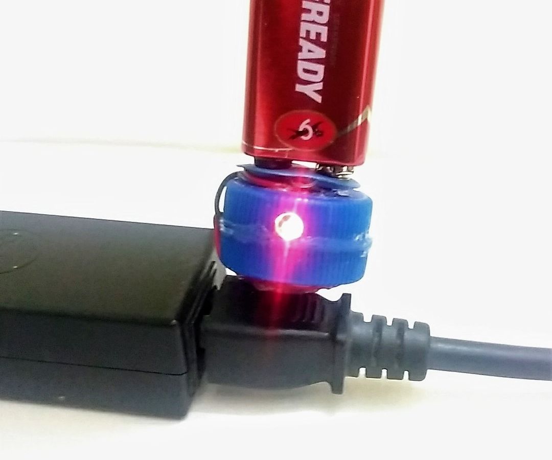 DIY Non-Contact Voltage Detector 