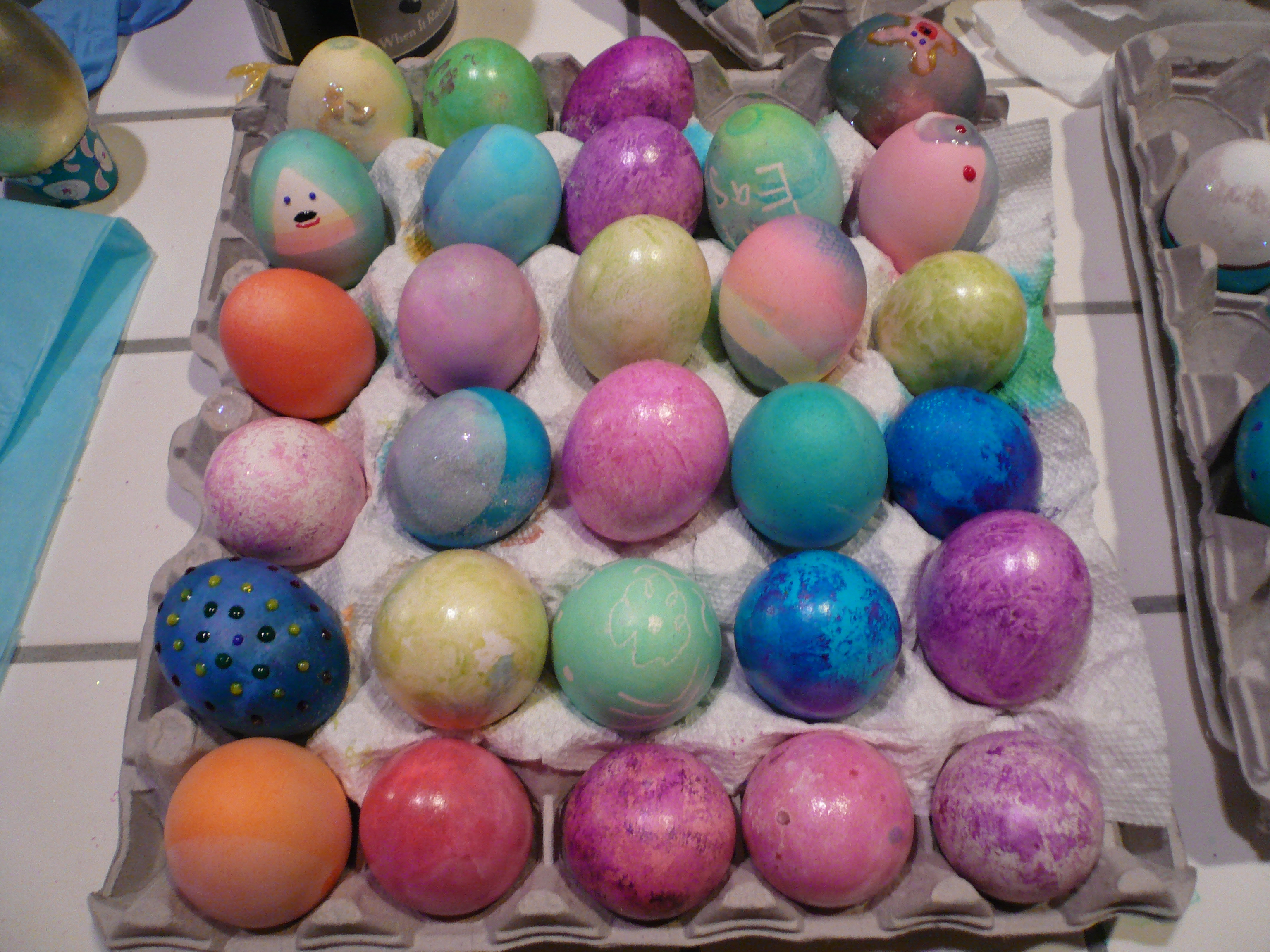 How to Make and Operate Confetti Eggs