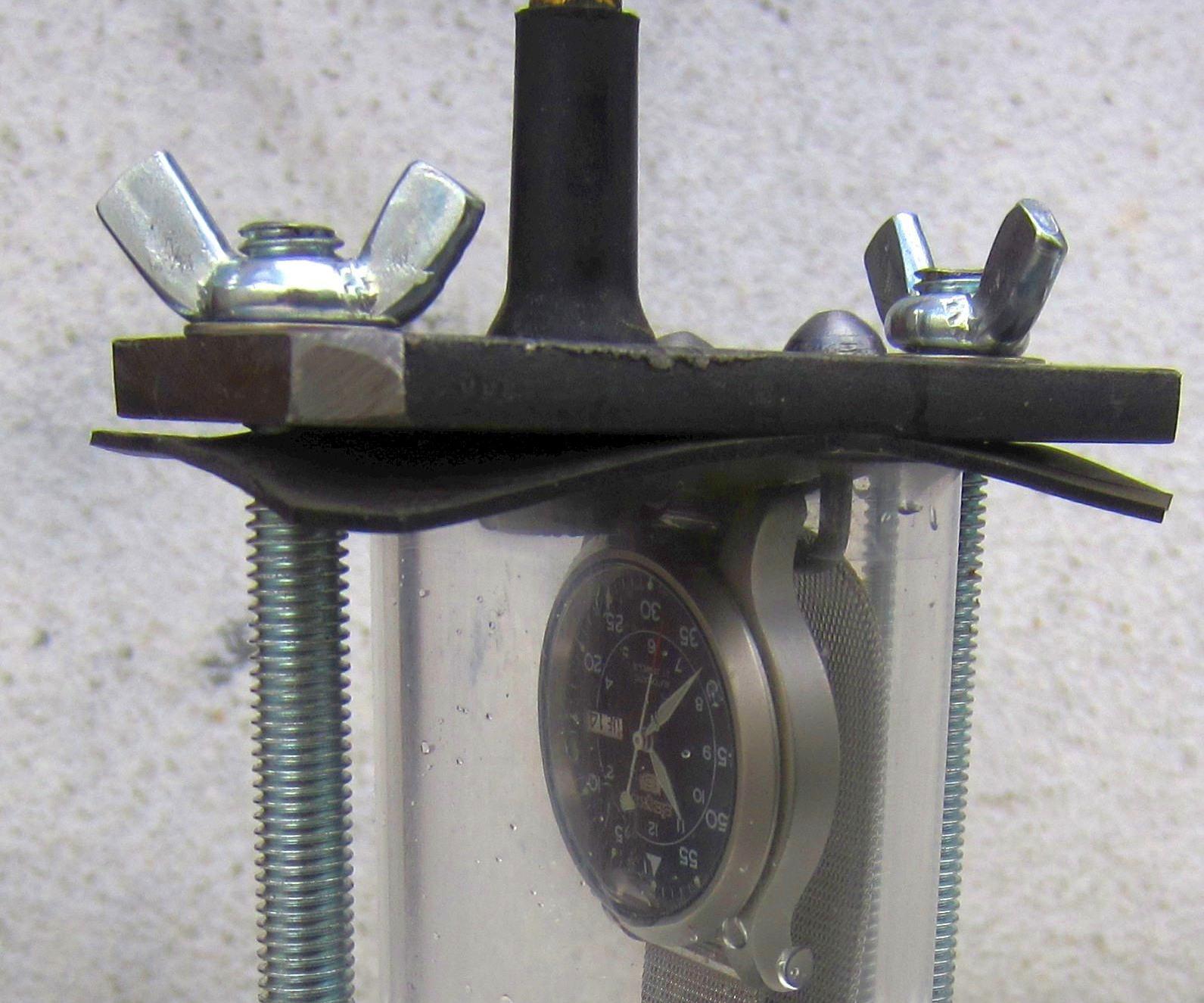 Basic Watch Pressure Tester.