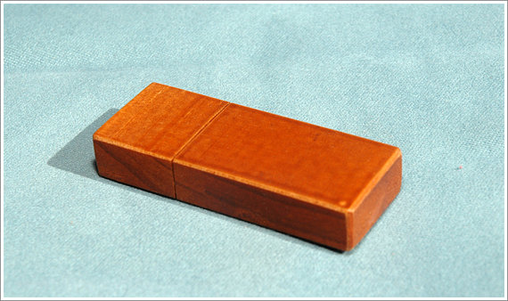 USB made from recycled wood