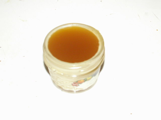 Make Your Own Organic Lipbalm