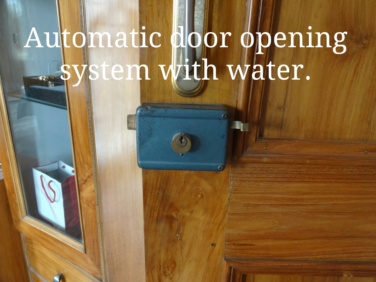 Hydraulic Door Opening System