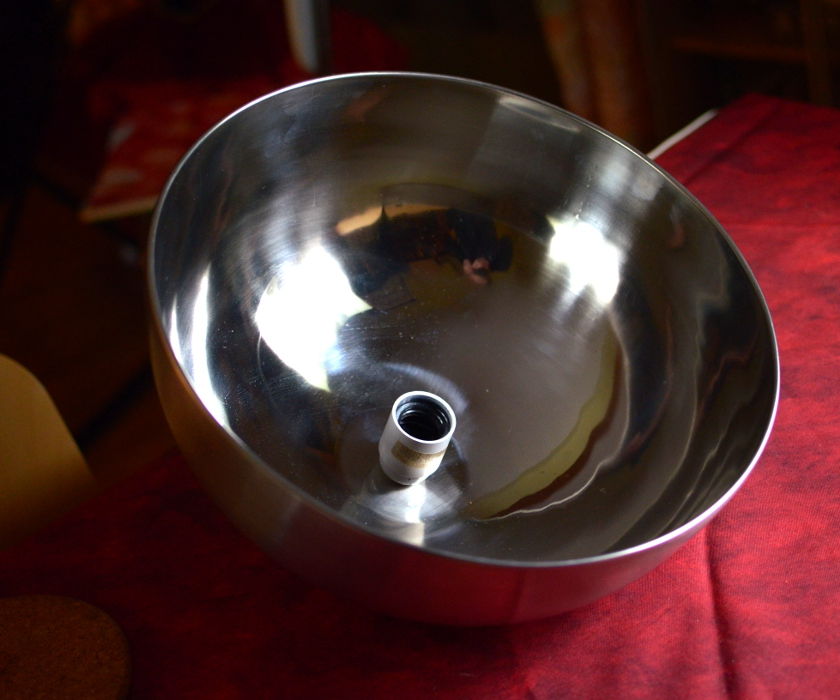 Stainless bowl lamp