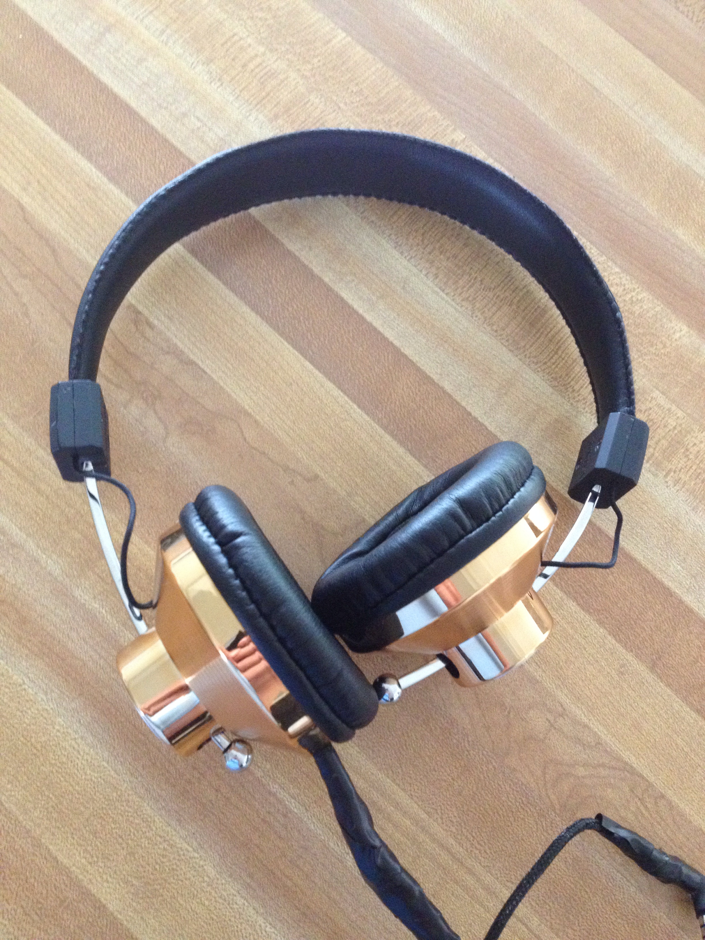 Headphone Wire Fix