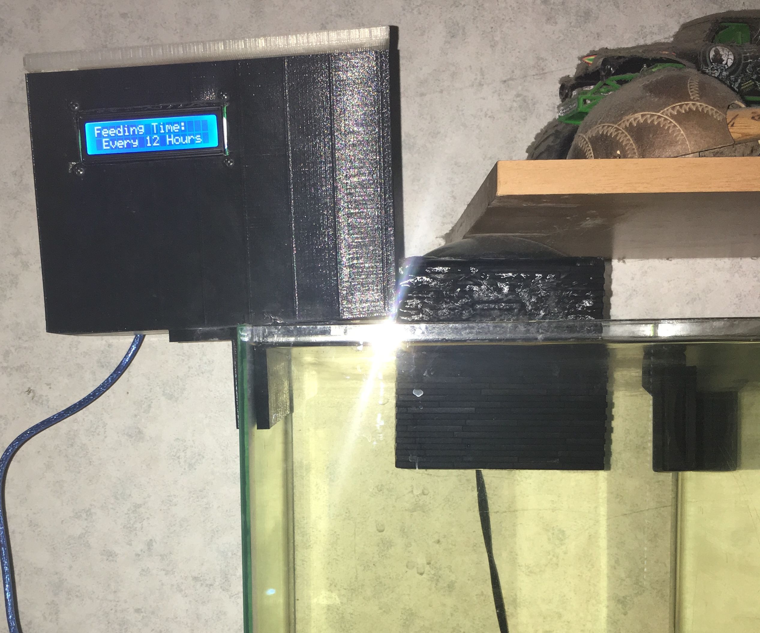 Arduino Automatic Fish Feeder