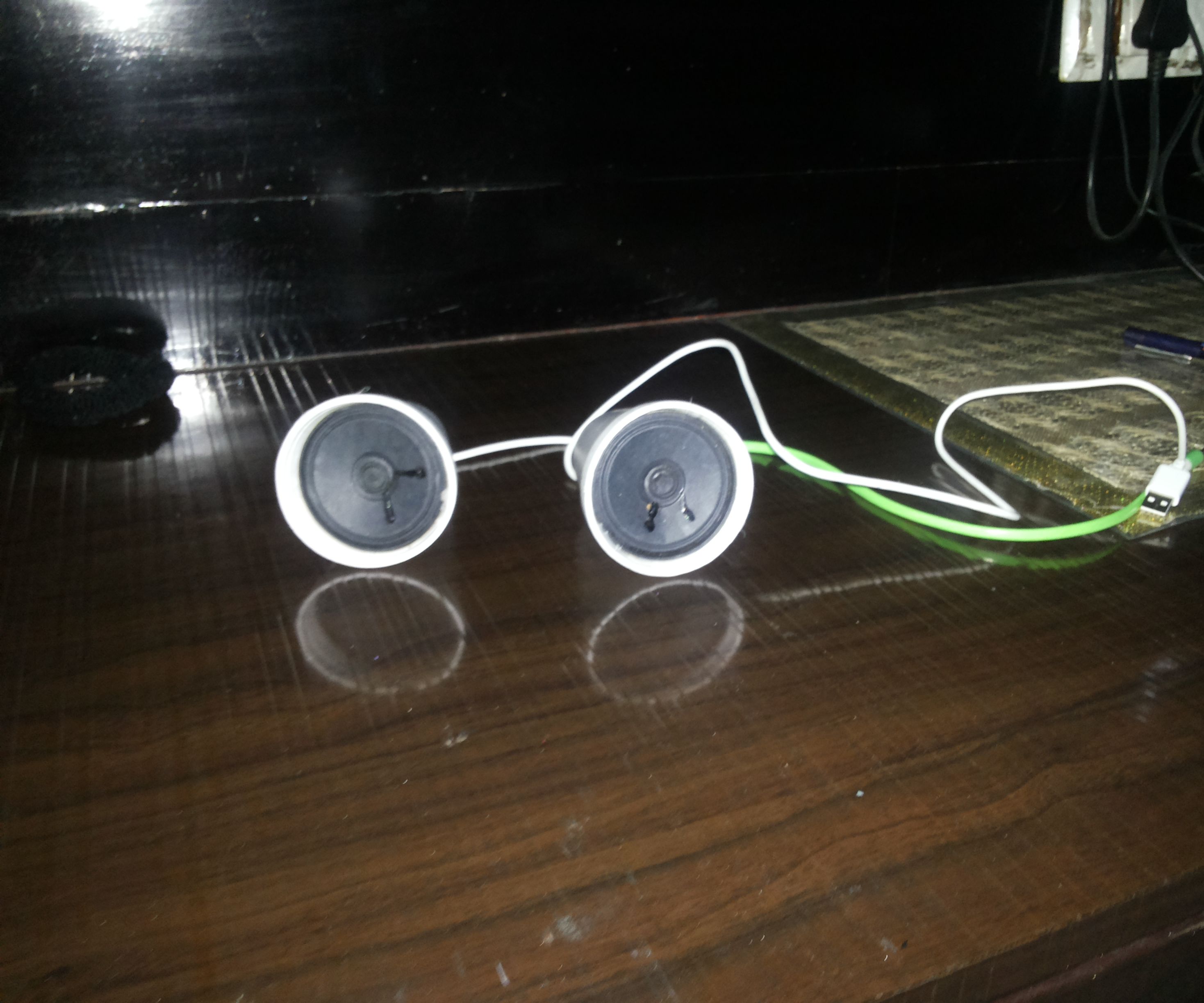 USB SPEAKERS