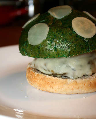 &quot;1UP Mushroom&quot; Mushroom Burger!