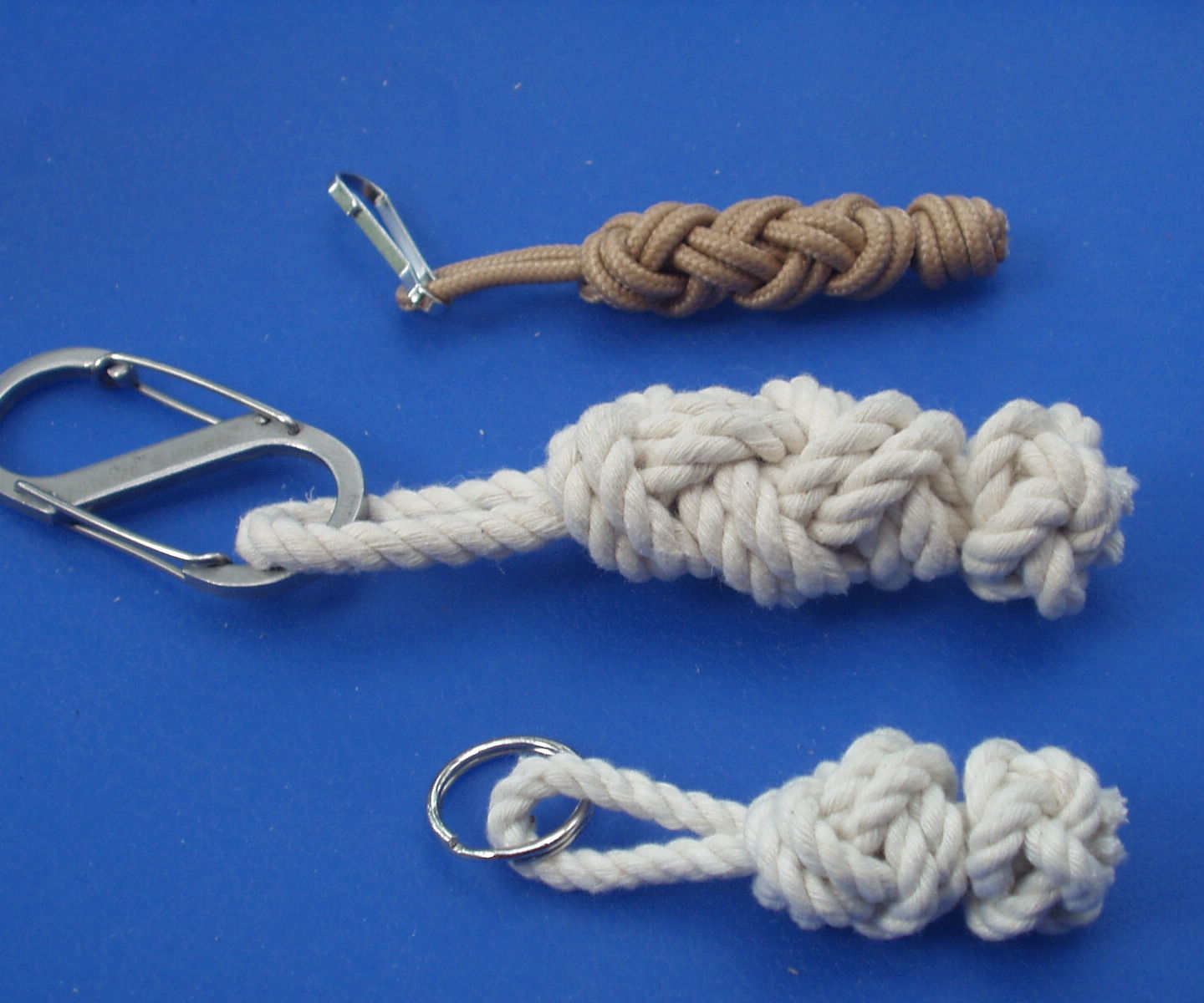 2 Bight Turk's Head Knot