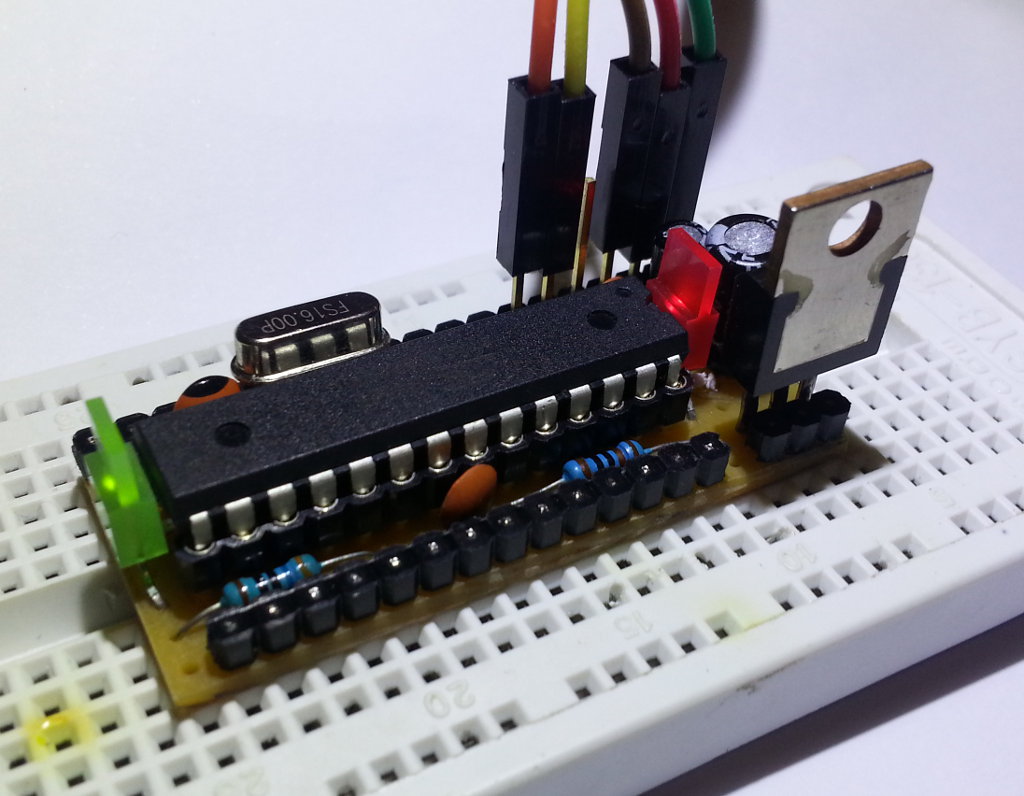 YABBAS - Yet Another Bare Bones Arduino (on Stripboard)