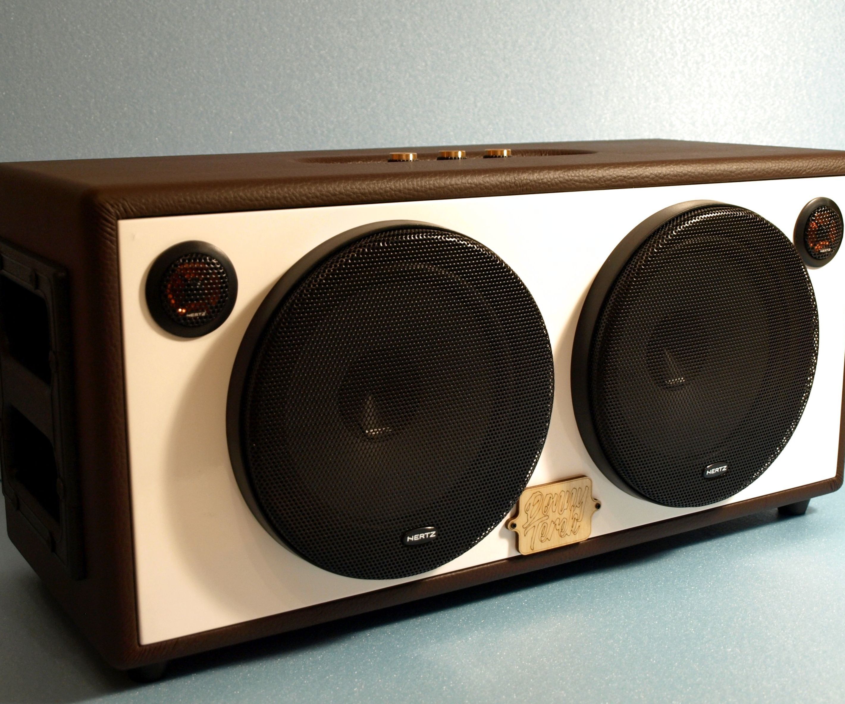 DIY Bluetooth Boombox Speaker | HOW TO