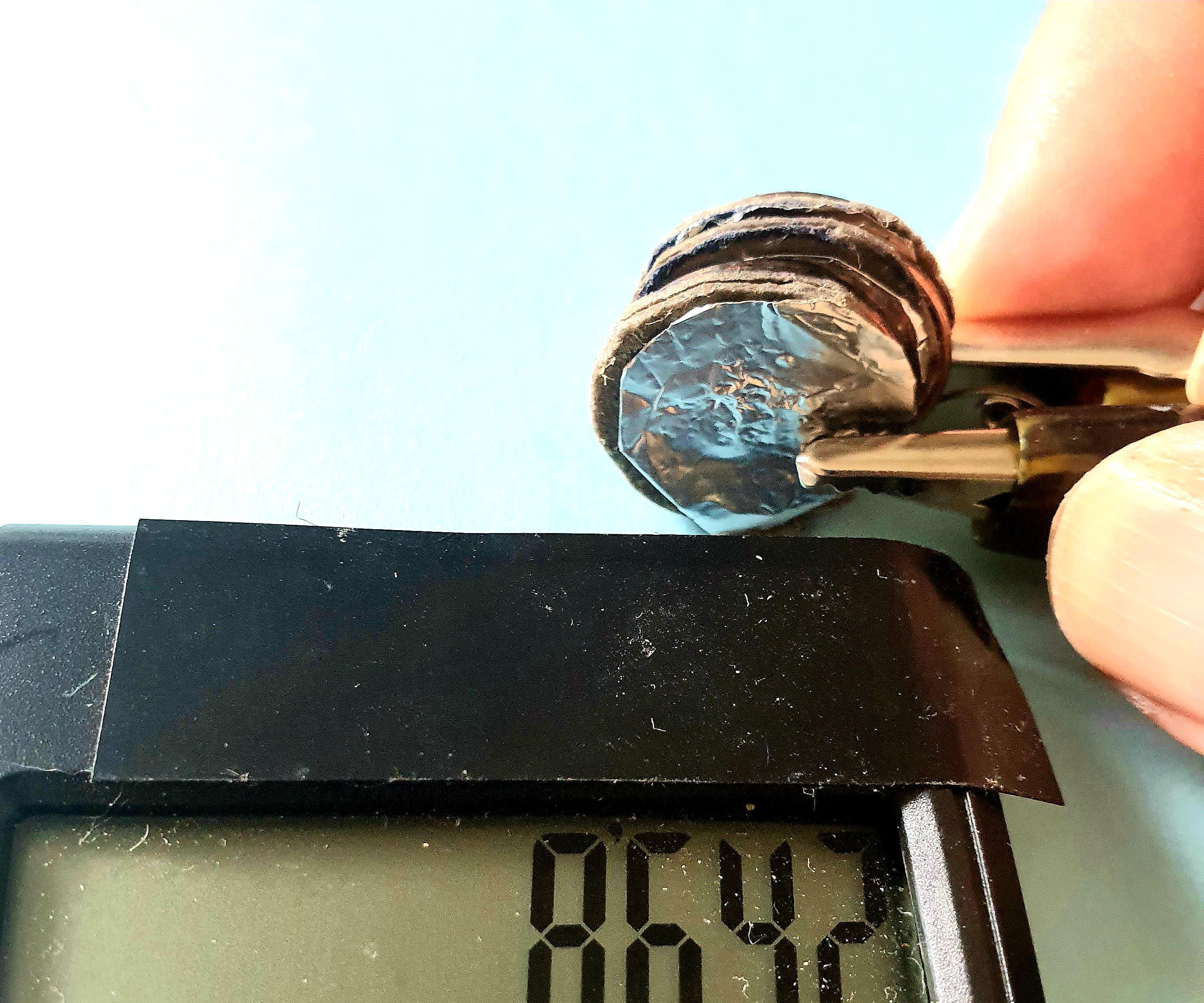 Tin Foil Battery 