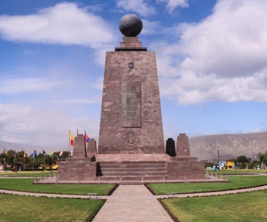 Mitad Del Mundo (Scene) Instructable