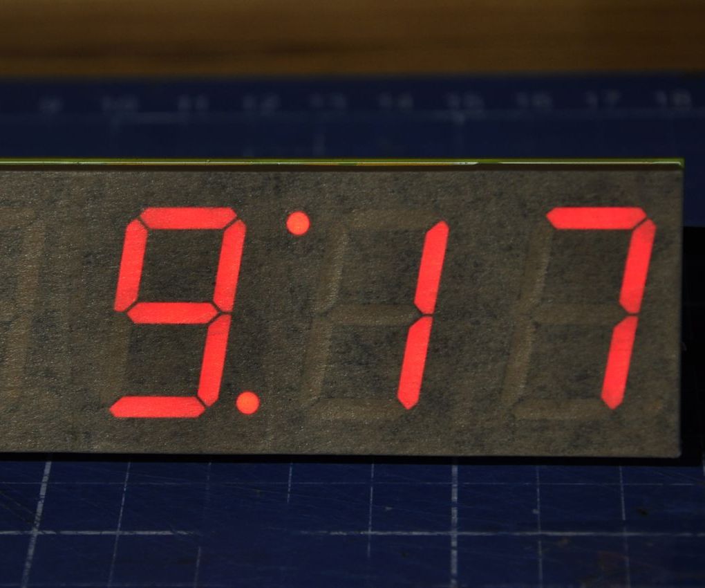 cheap desktop led clock