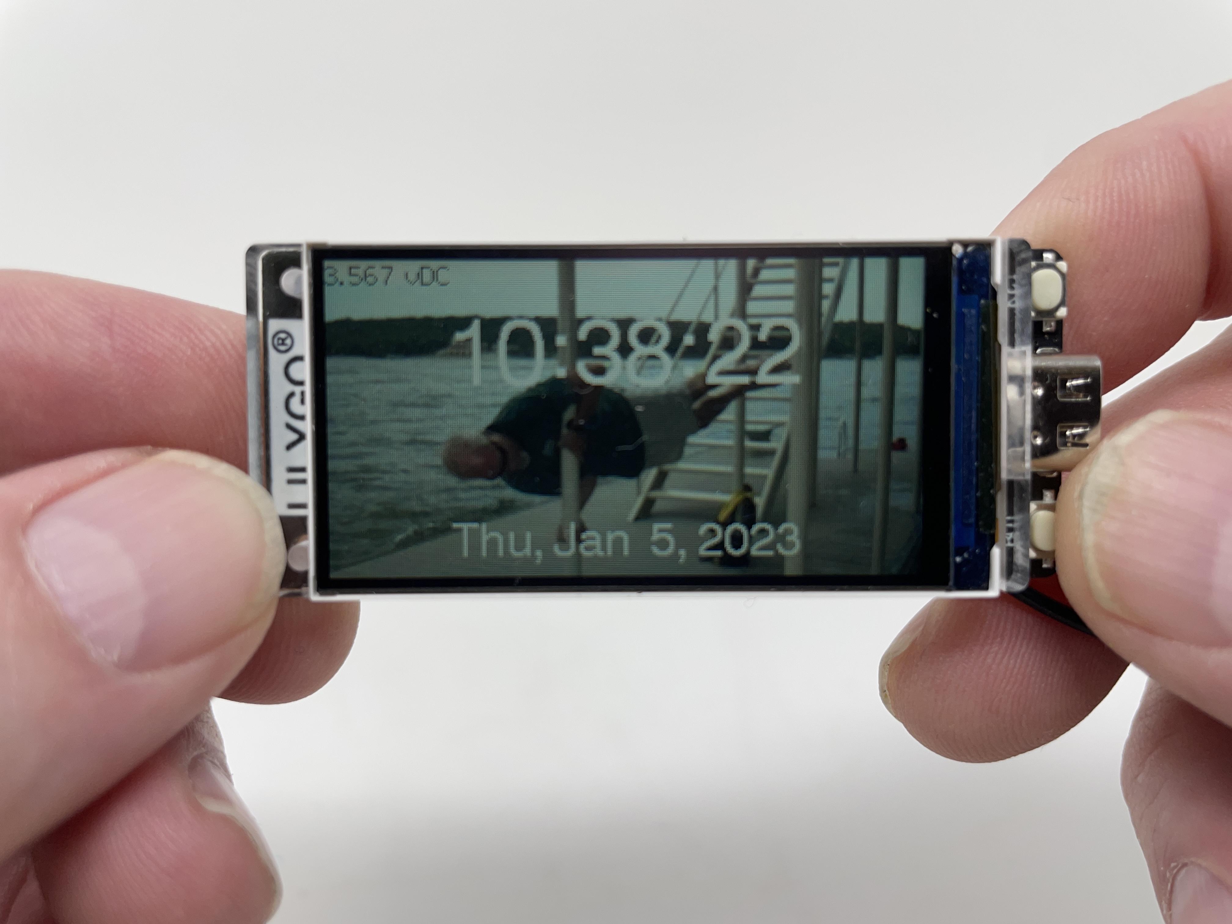 T-Display-S3 NTP Clock