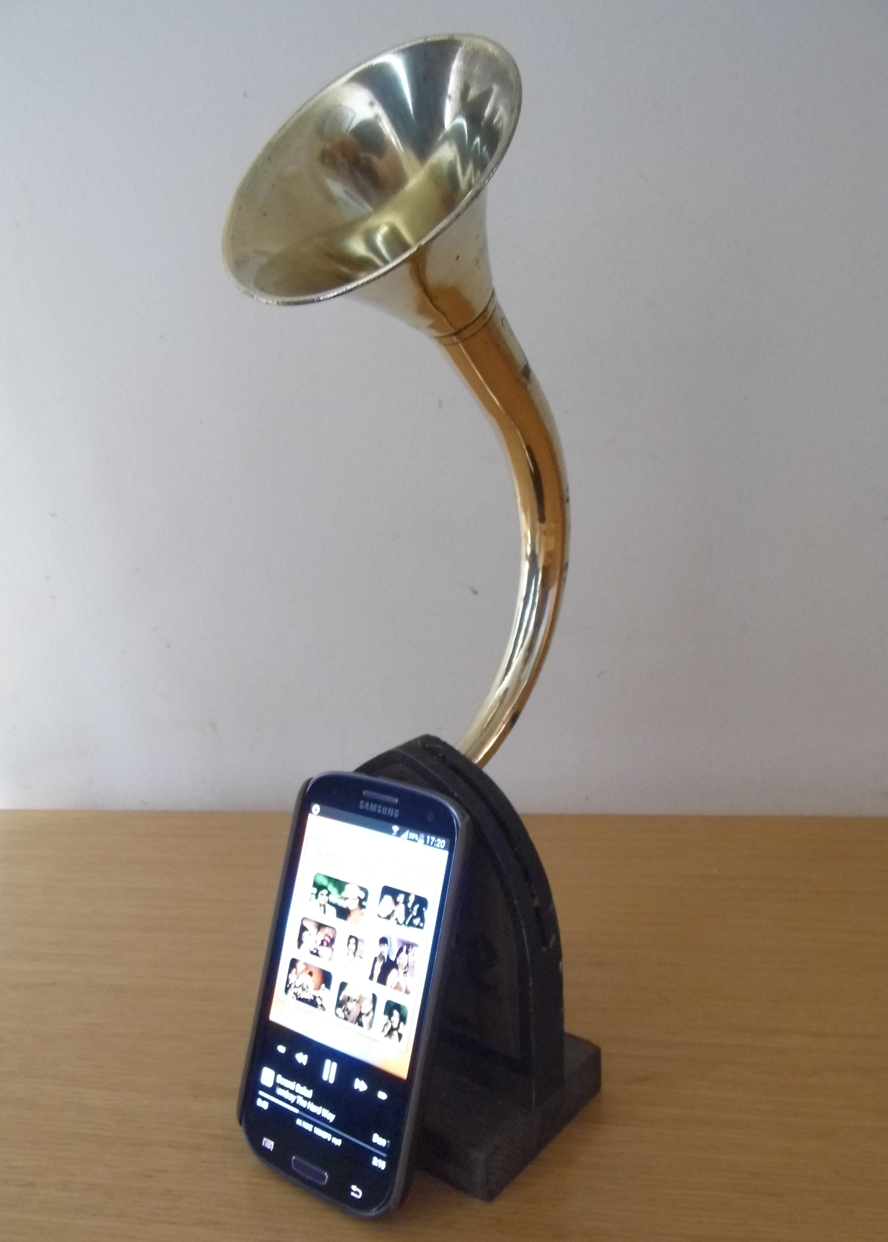 Phone Horn Passive Amplifier