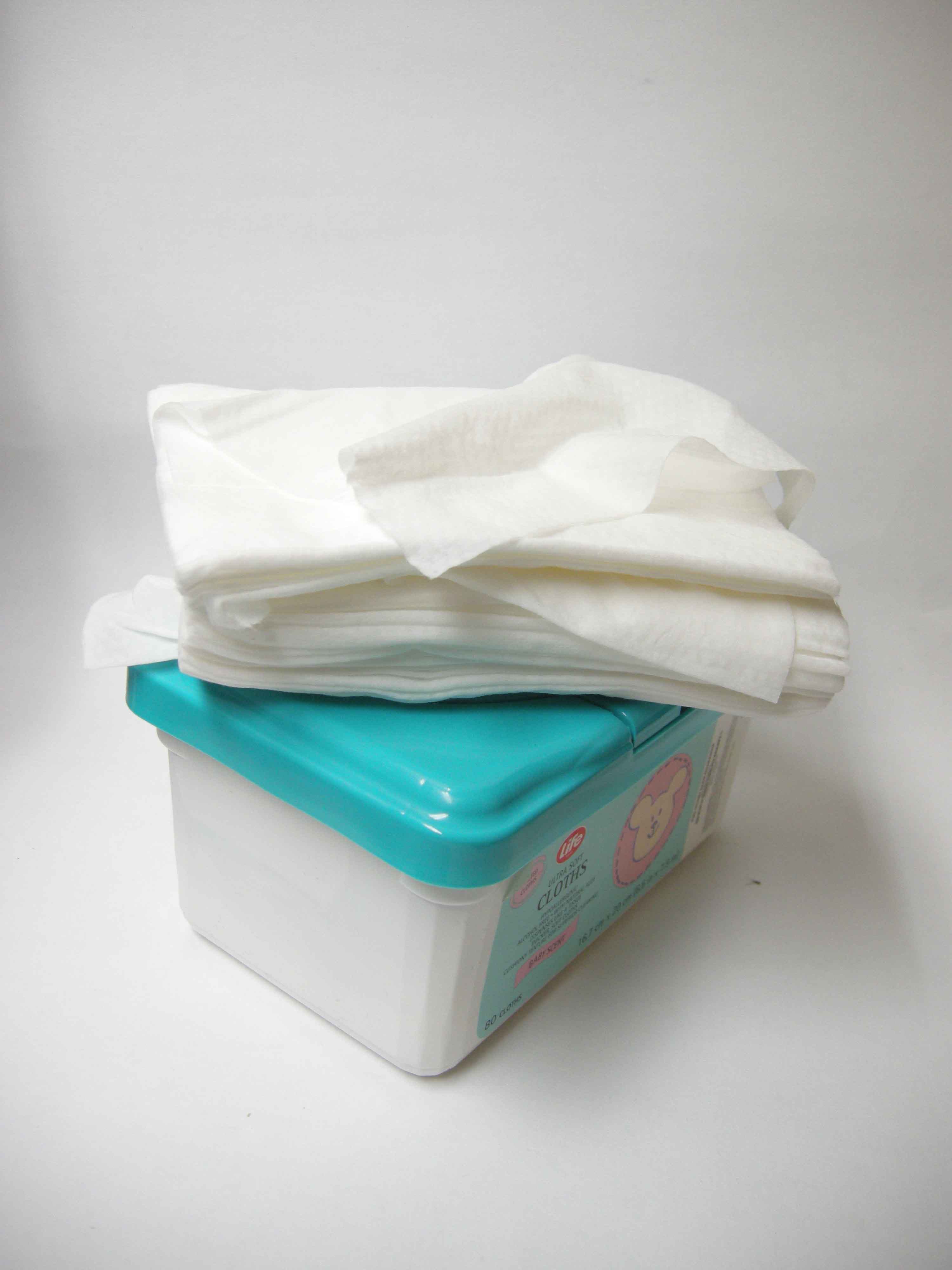 How to Make Your Own Decomposable Baby Wipes