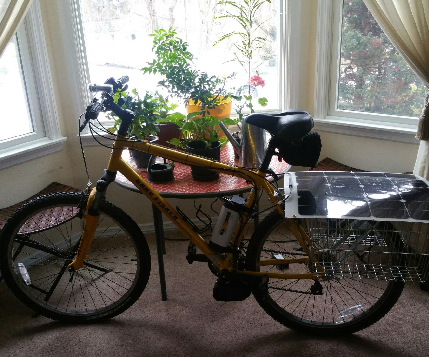Sun Basket: Universal Solar Bike Upgrade