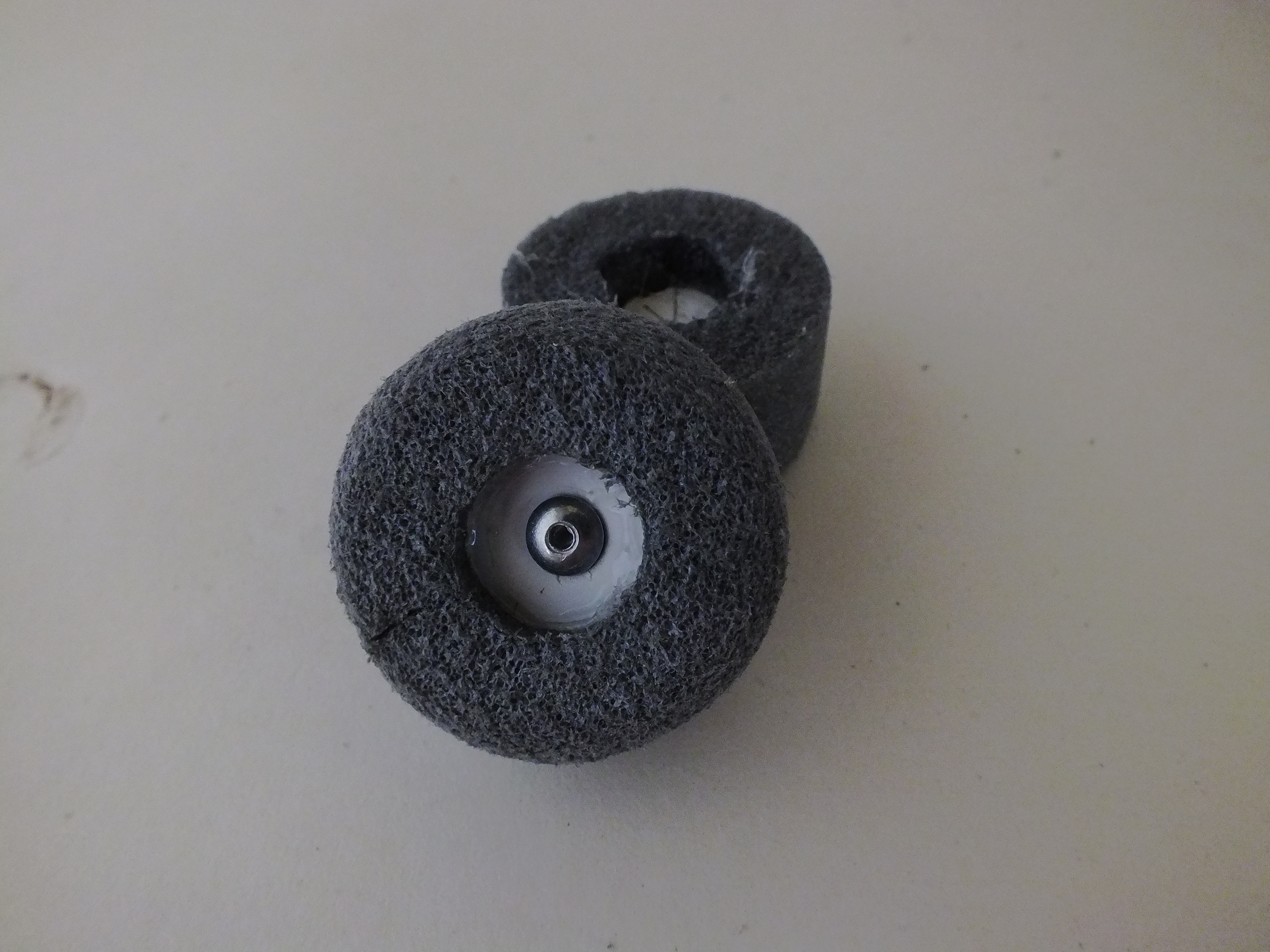 How to make cheap and light wheels for RC aircraft