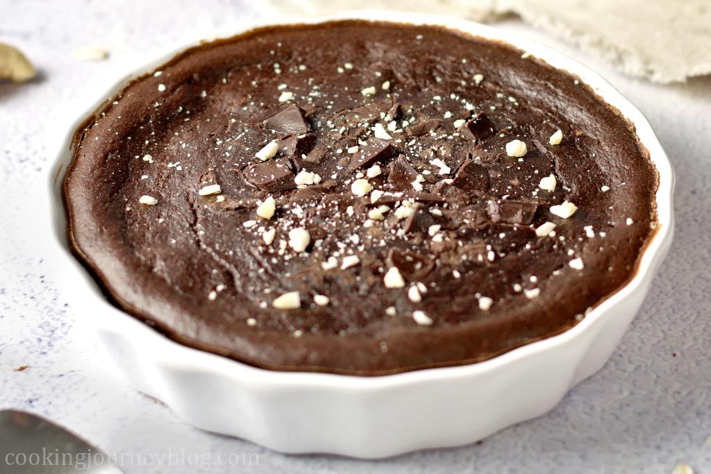 Baked Oats With Chocolate and Banana