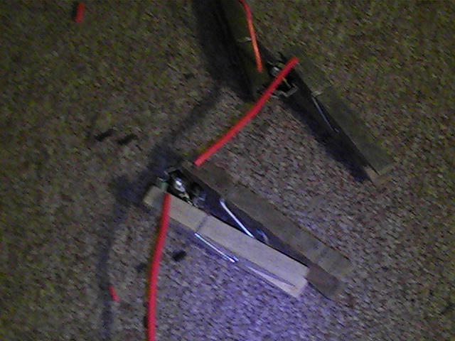 simple test jumper . the clamp is non conductive