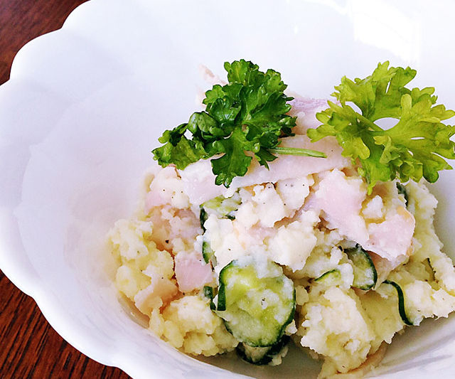 Easy way to cook tasty potato salad!