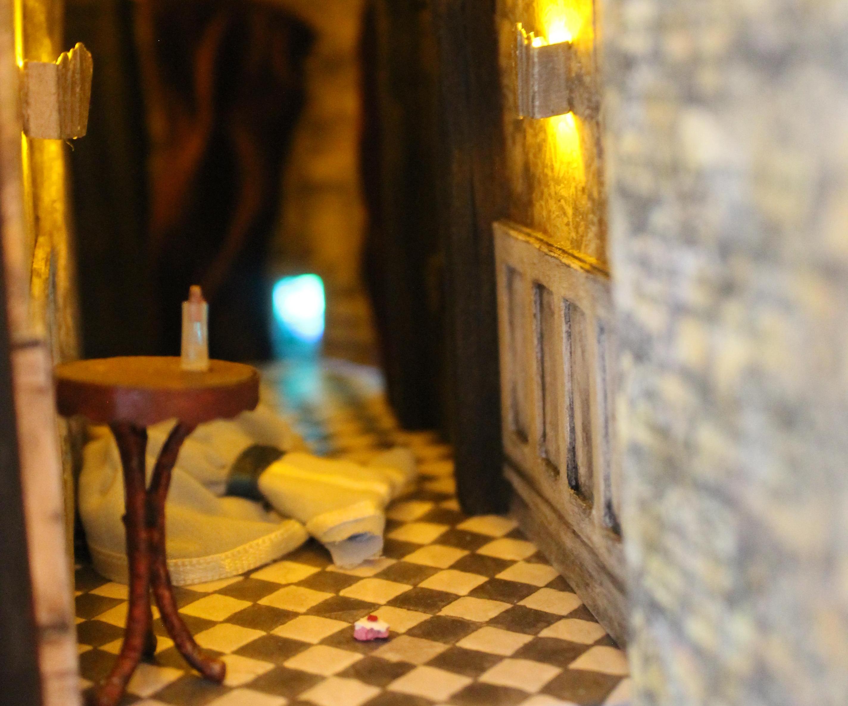 Alice in Wonderland Book Nook