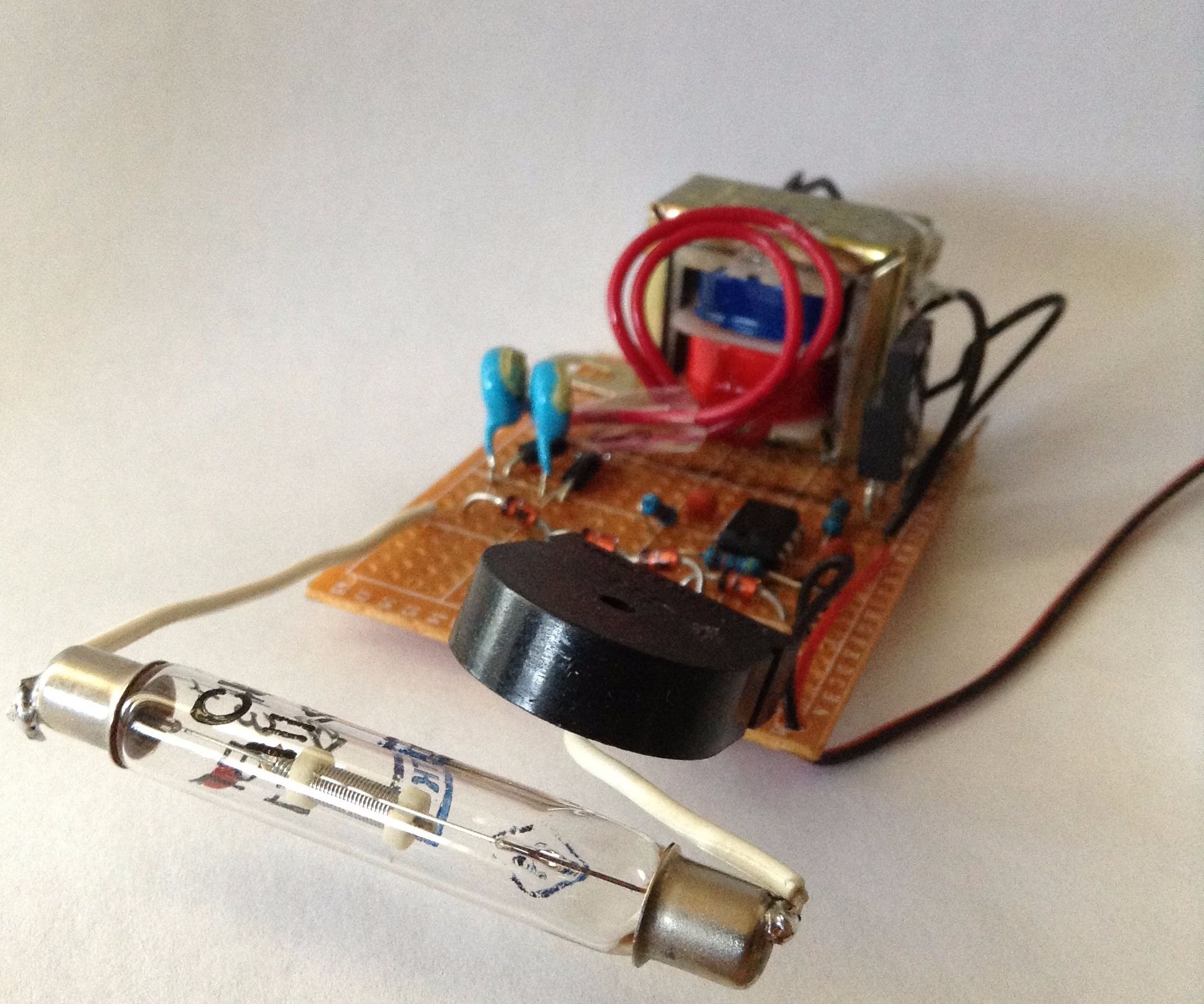 Simplest Geiger Counter