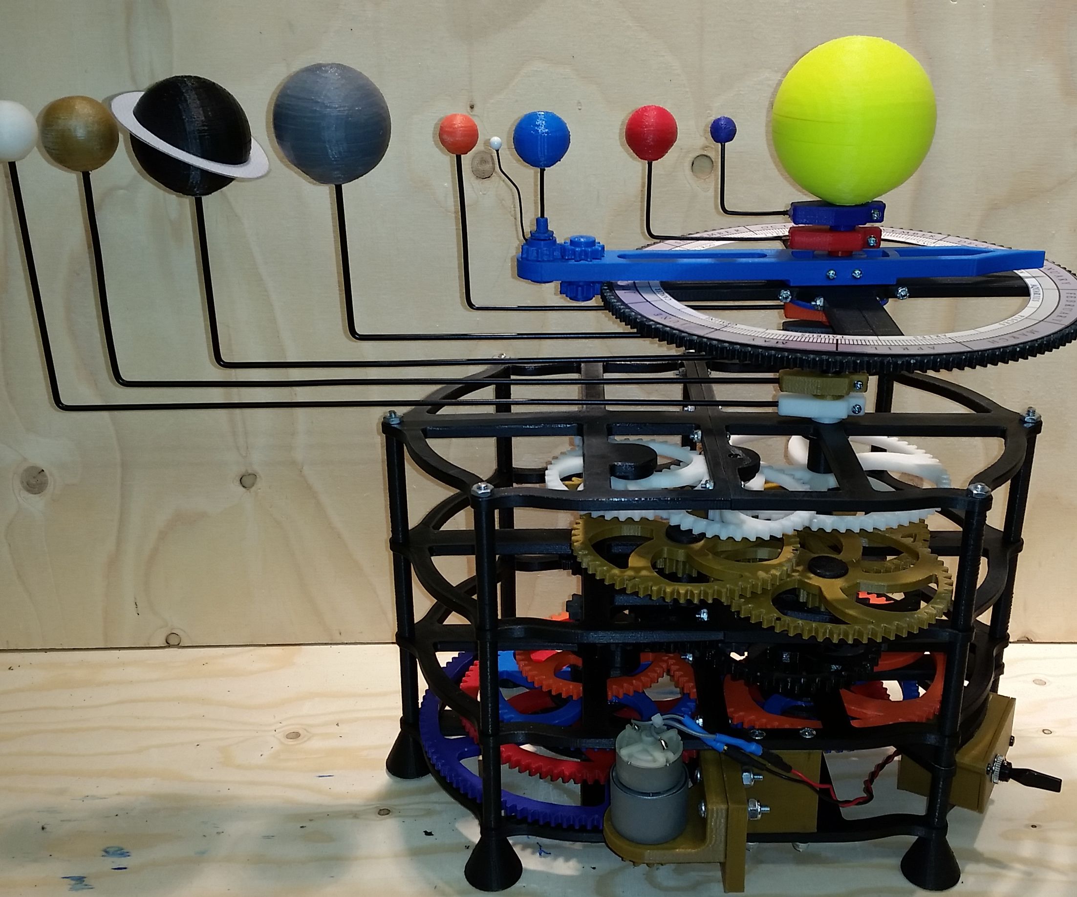 8 Planet Motorized Orrery - 3D Printed