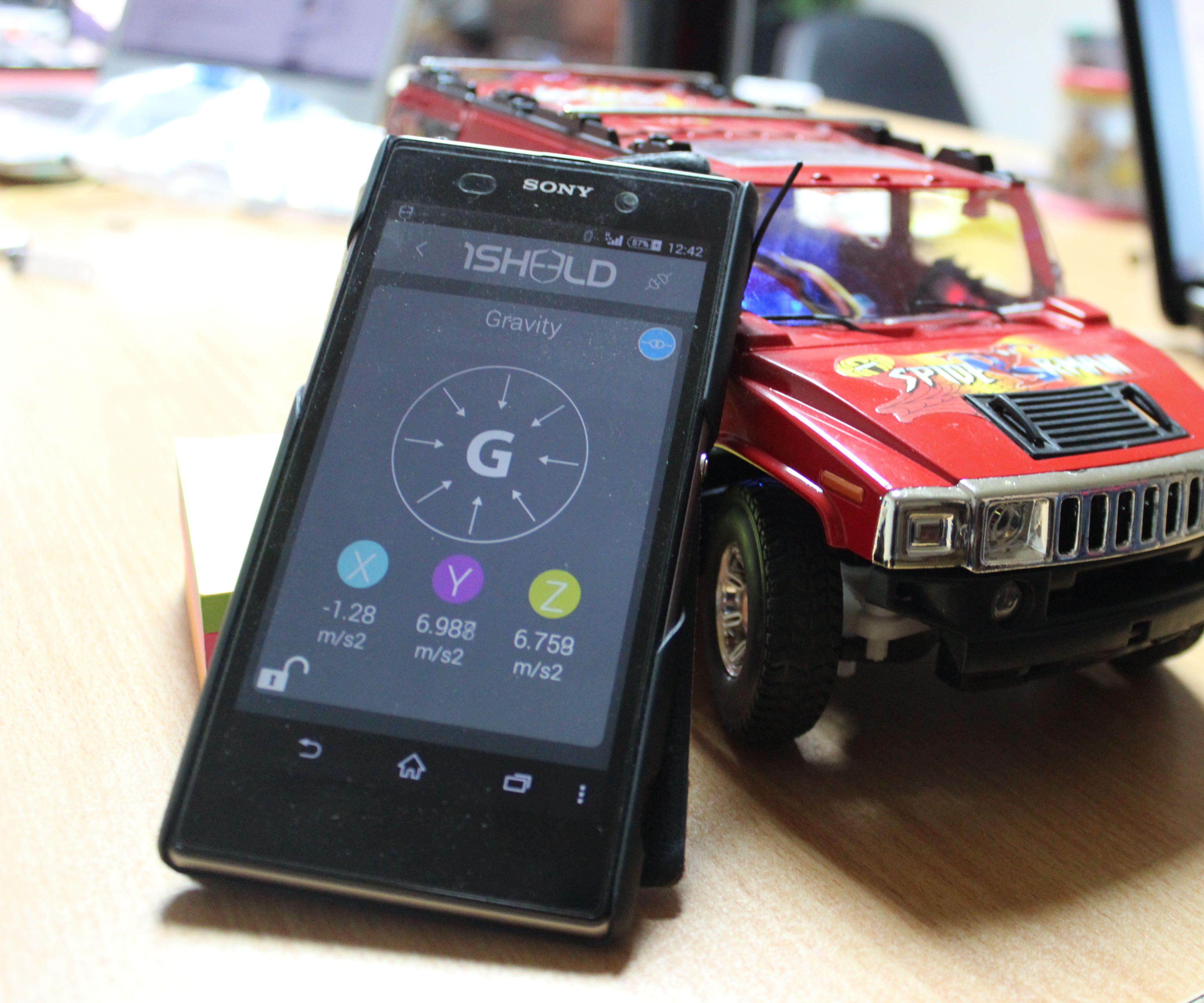 Hacking My RC Car Using Arduino and Android Smart Phone