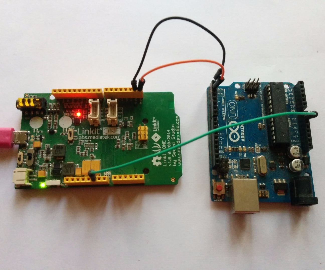 Serial Communication - Arduino and Linkit One