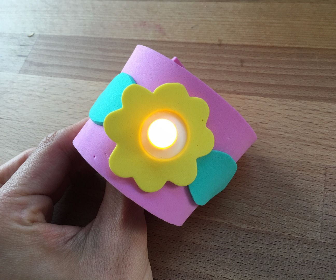 LED Wristband (Easy)