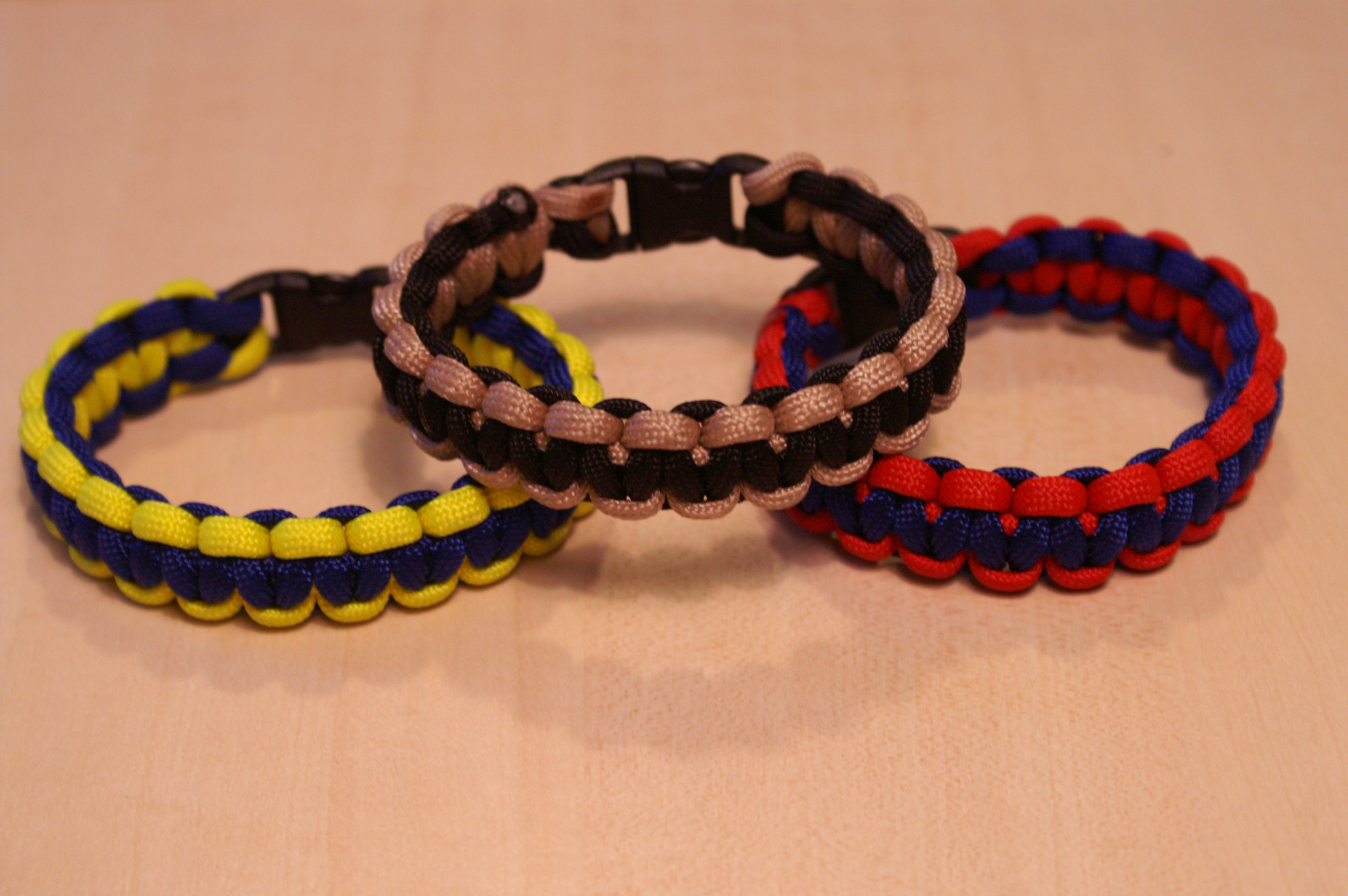 Survival Bracelet (Updated!)