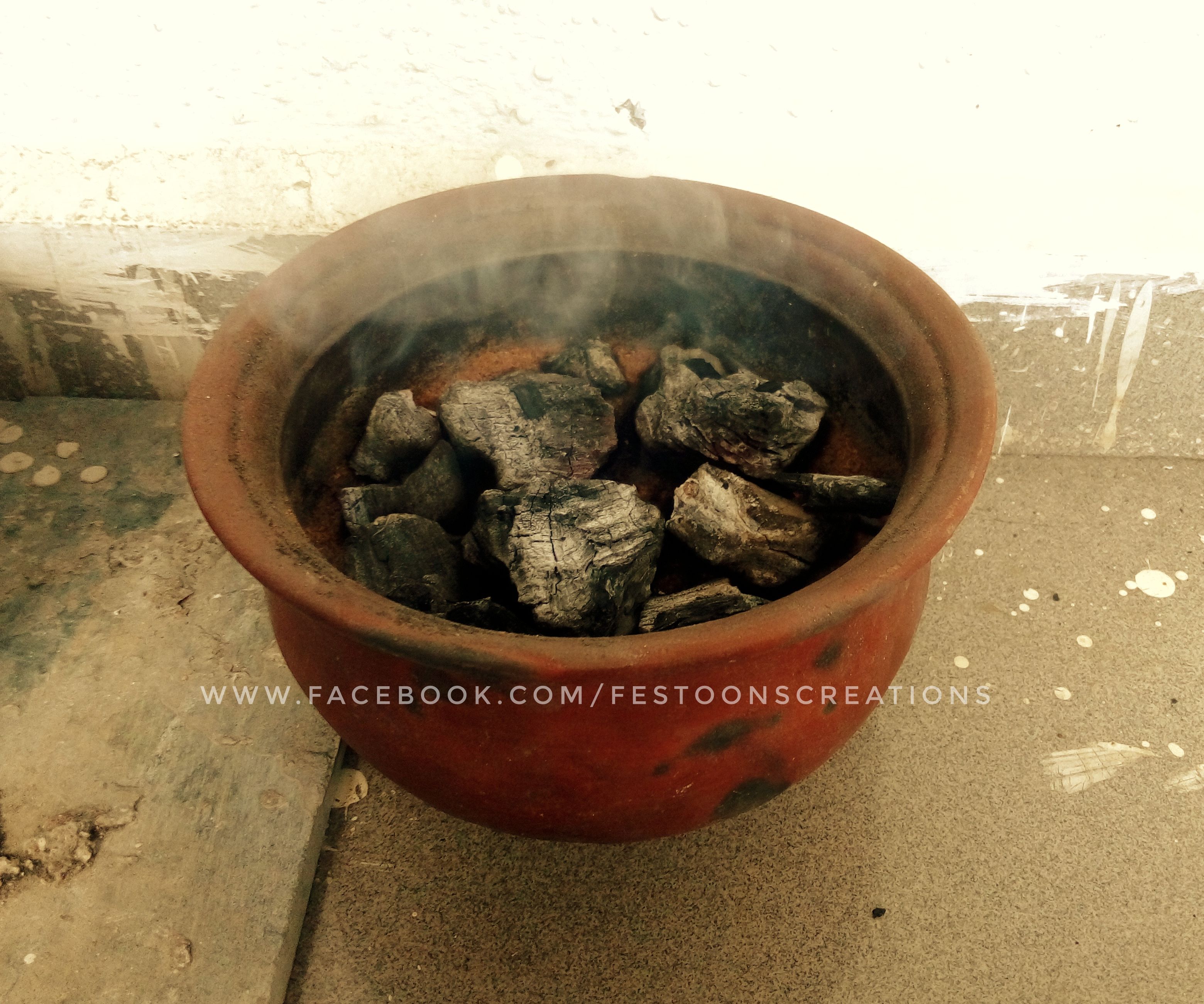 Firing natural clay WITHOUT A KILN