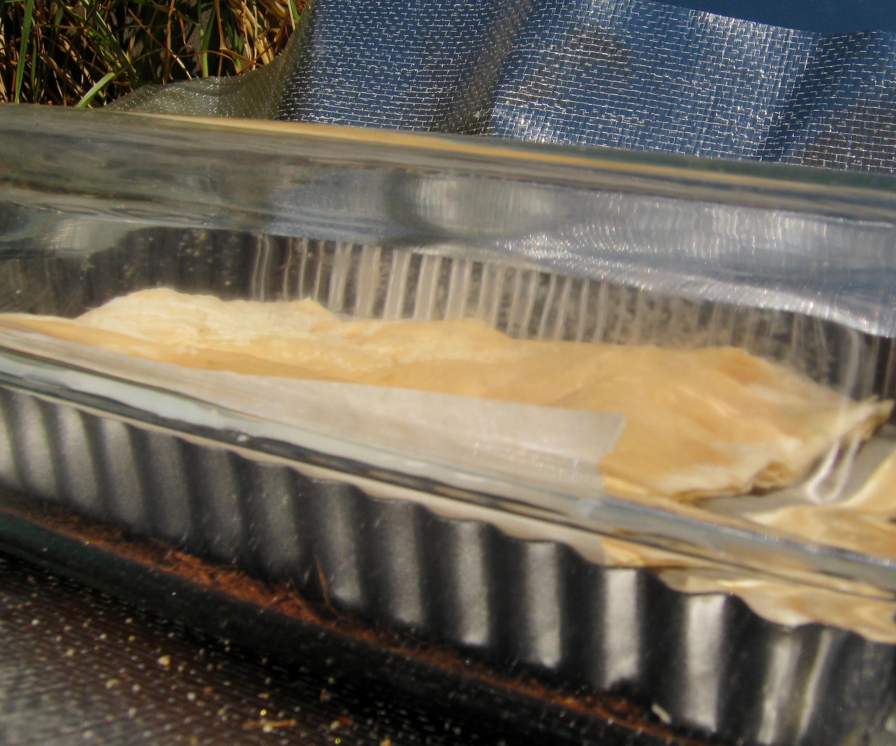 Solar cooking puff pastry 