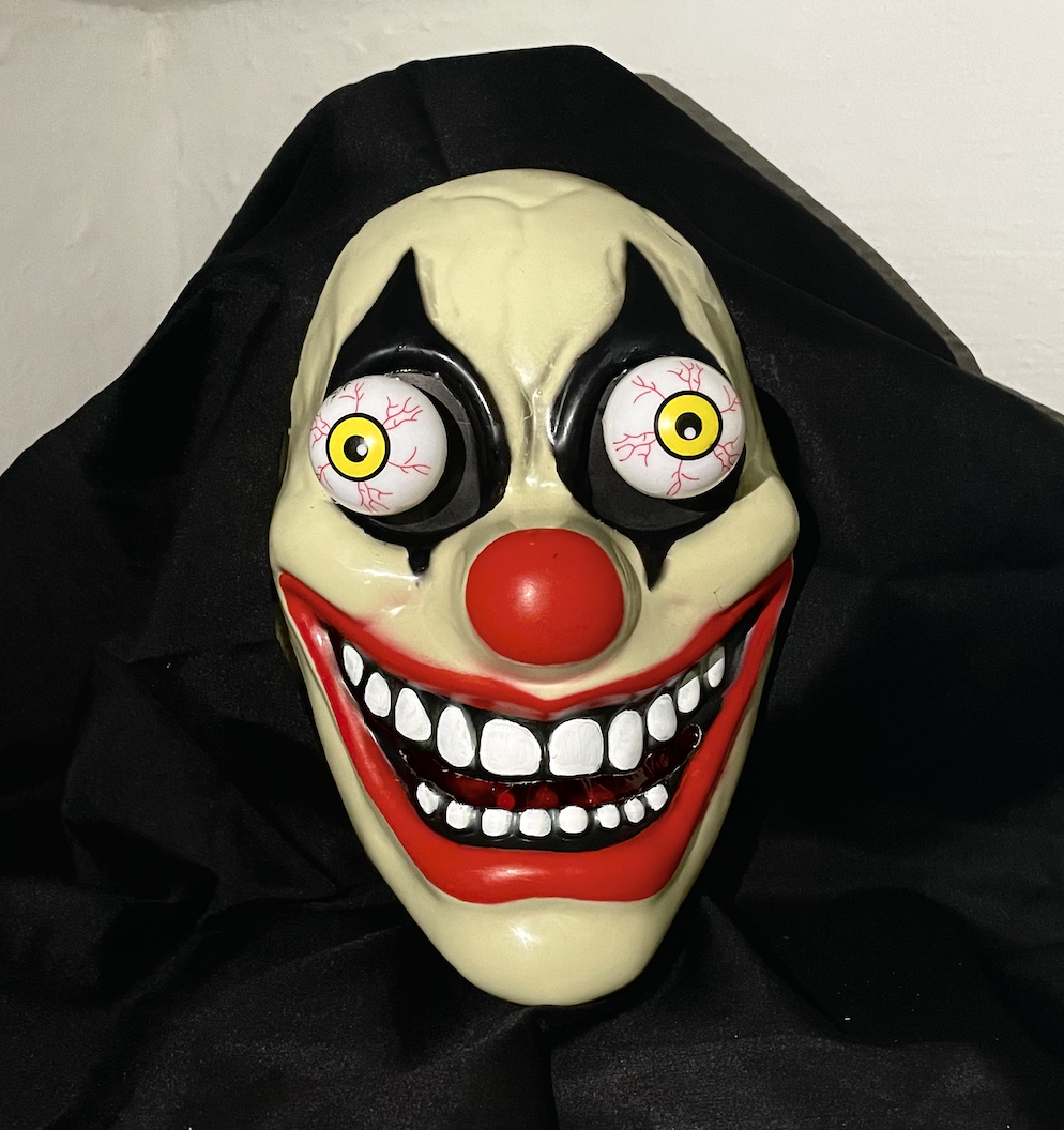 Scary Clown: Arduino Halloween Decoration