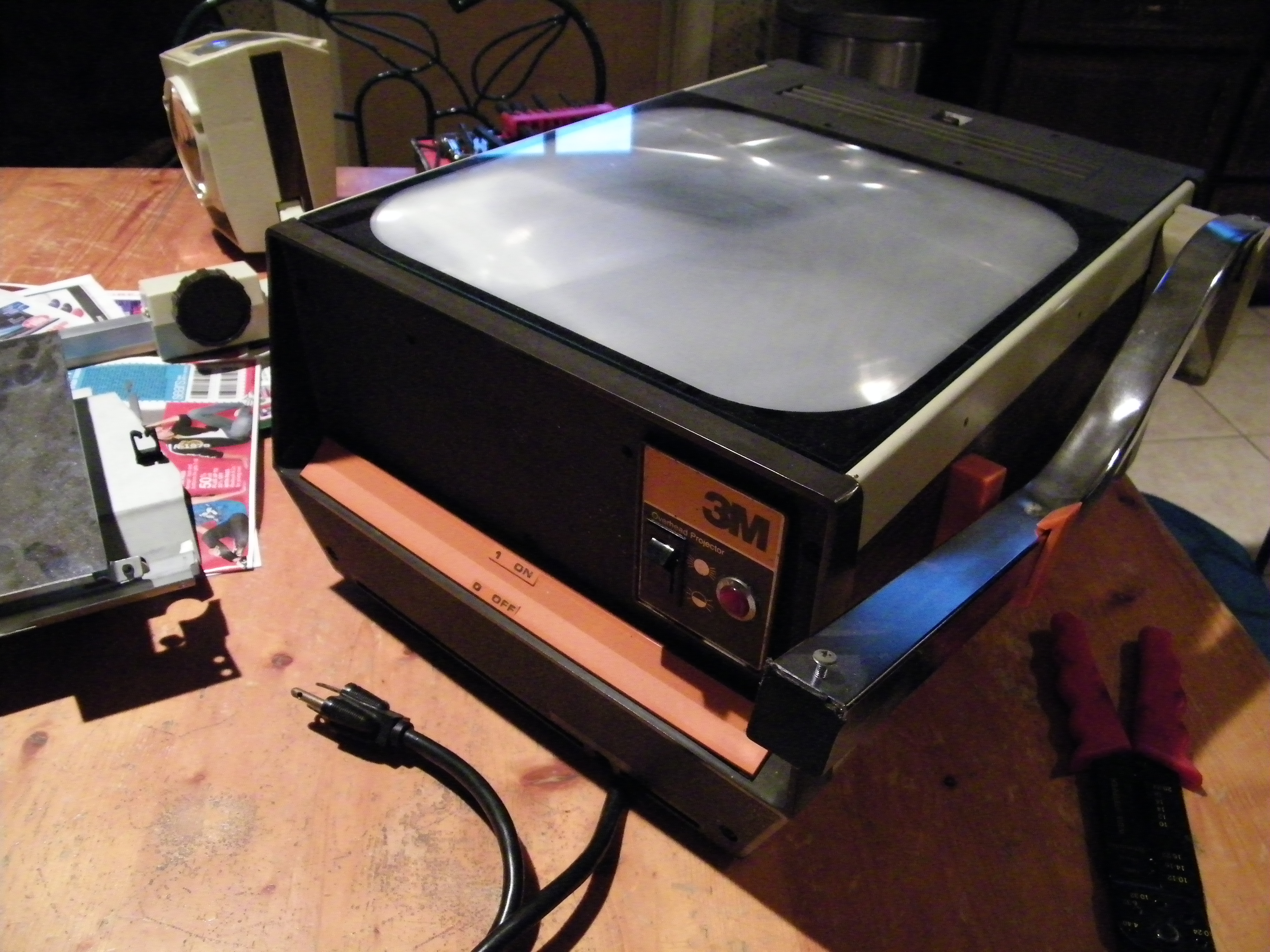build an image projector/enlarger from an over head projector.