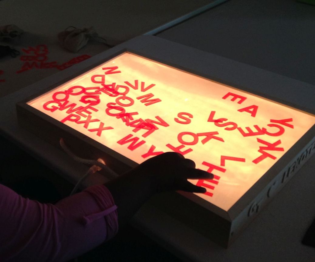 Low Profile, Portable Light Box