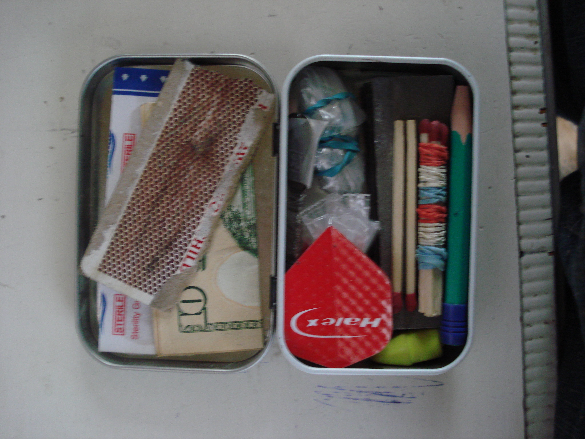 Mini Survival Kit