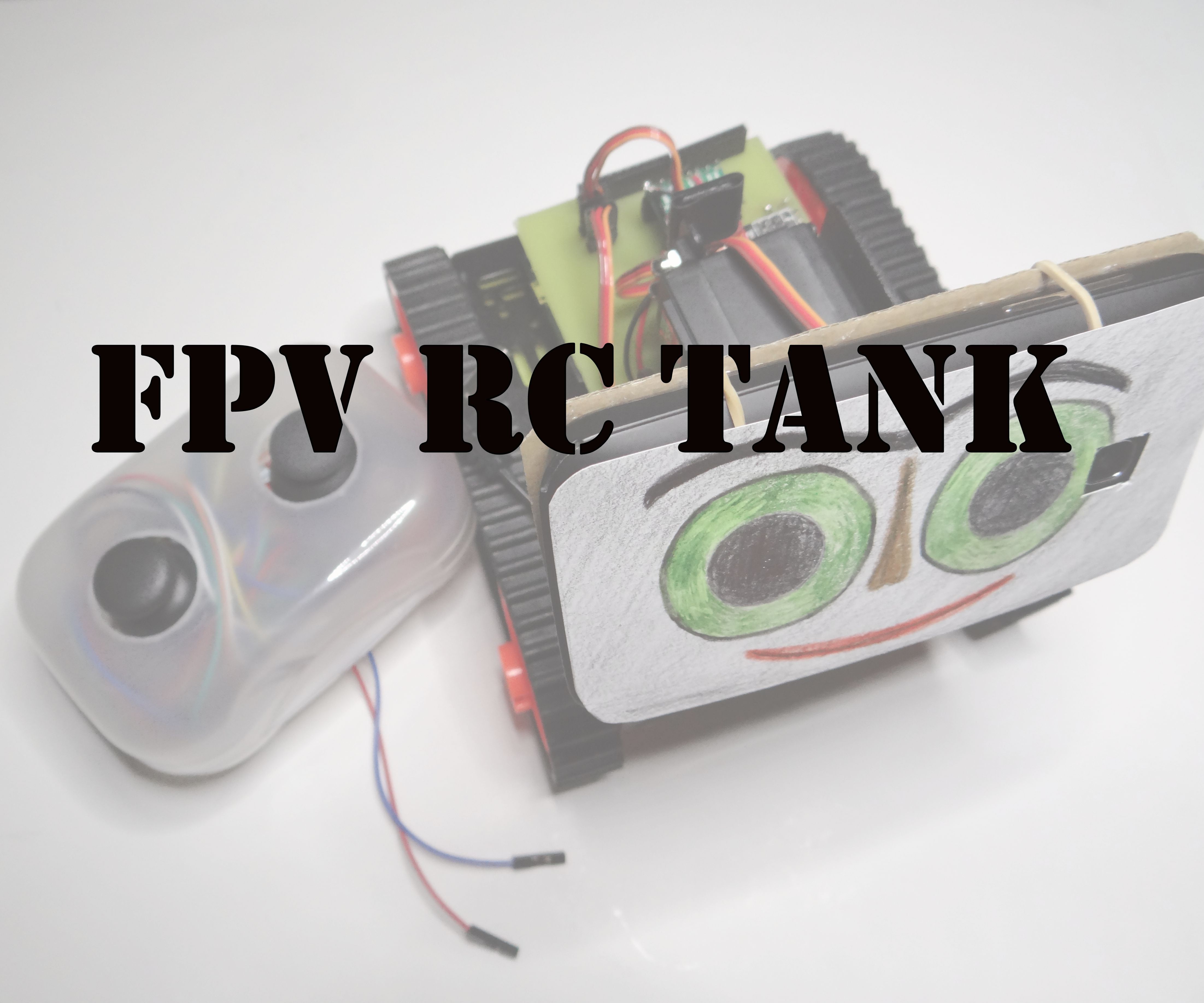 RC Tank With a Moving FPV Camera