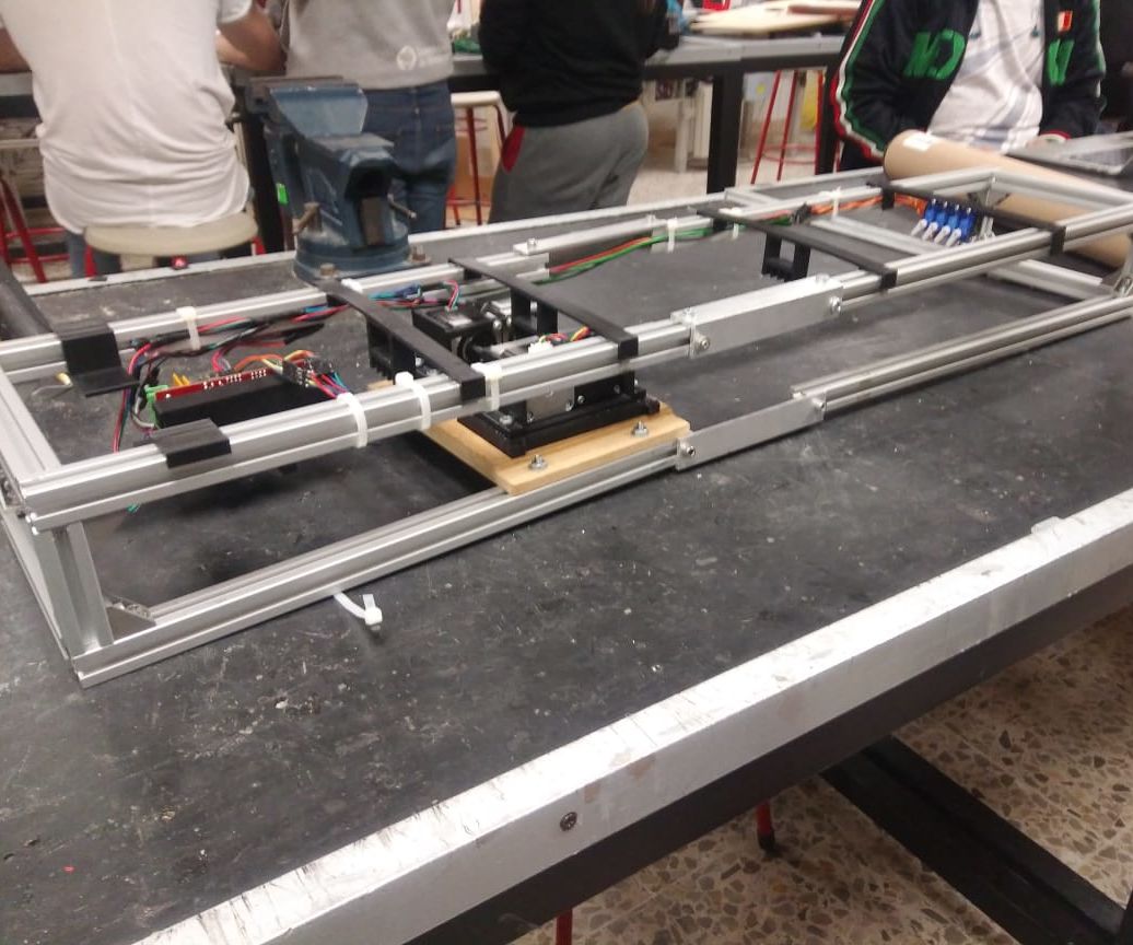 Ukelelebot: Un Robot Que Toca Ukelele!