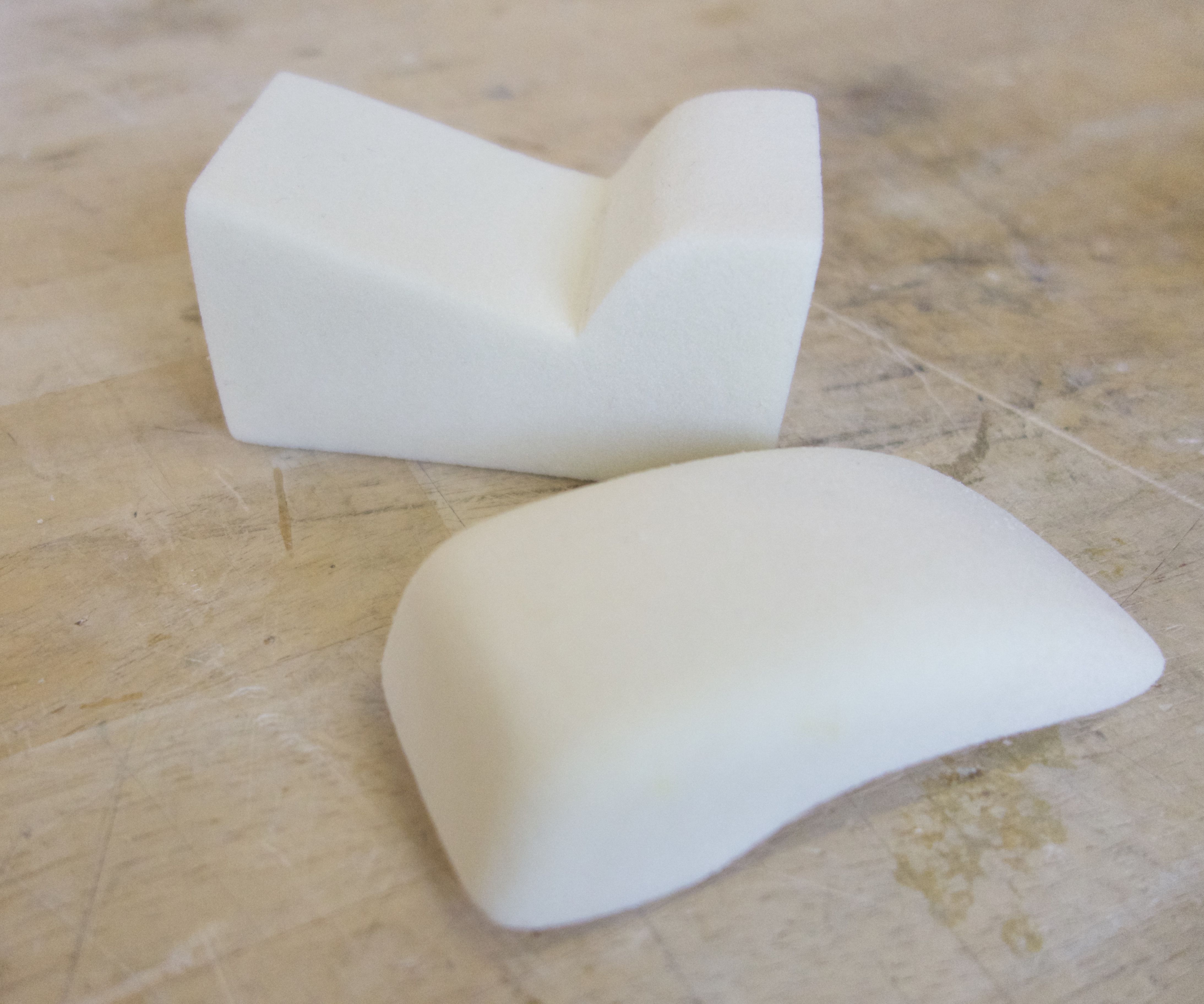 Foam Finishing With Putty Filler - Werkplaatsidc