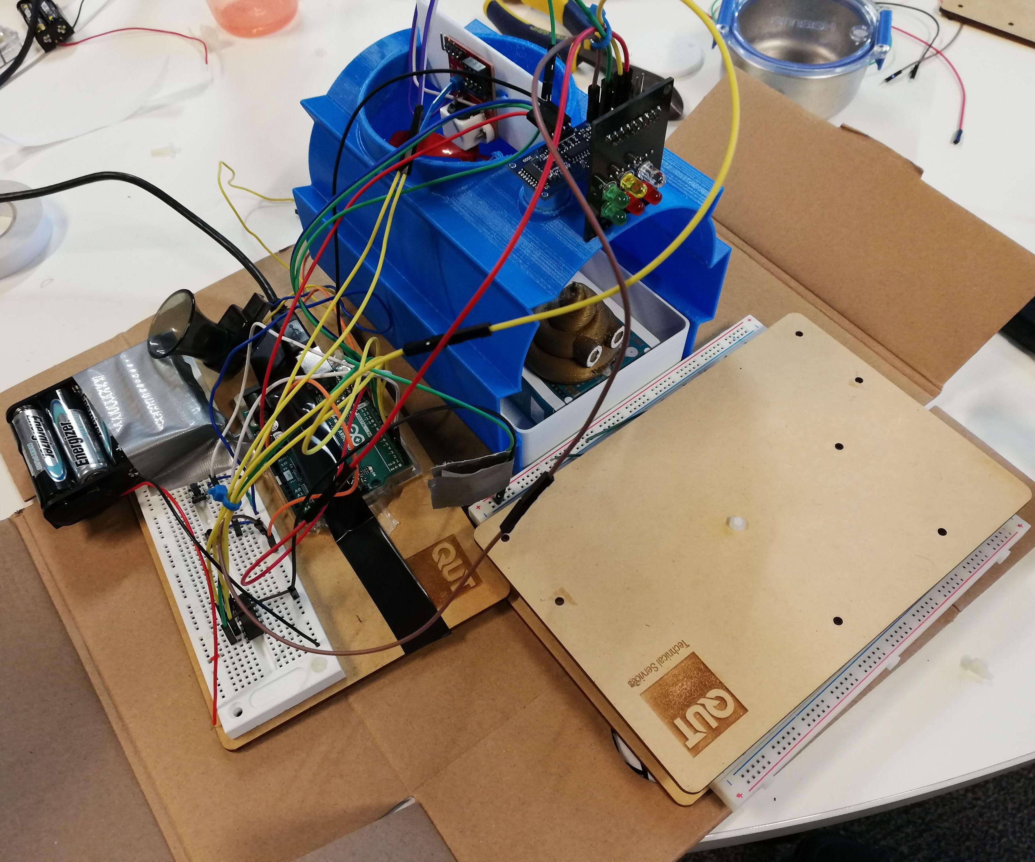 Litter-box That Can Detect Cat Faeces