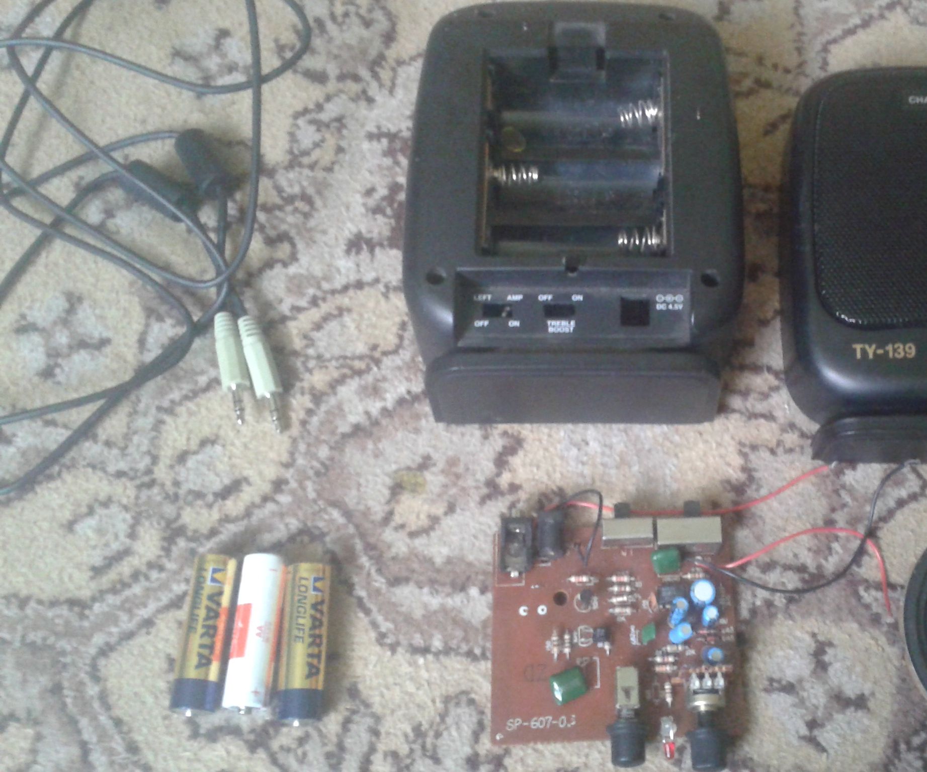 DIY speakers (make)(easy)