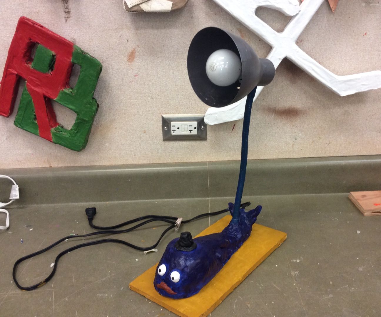 How to make a whale lamp