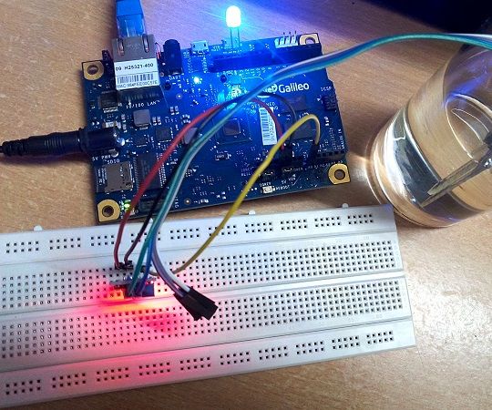 Moisture Sensor With Intel Galileo
