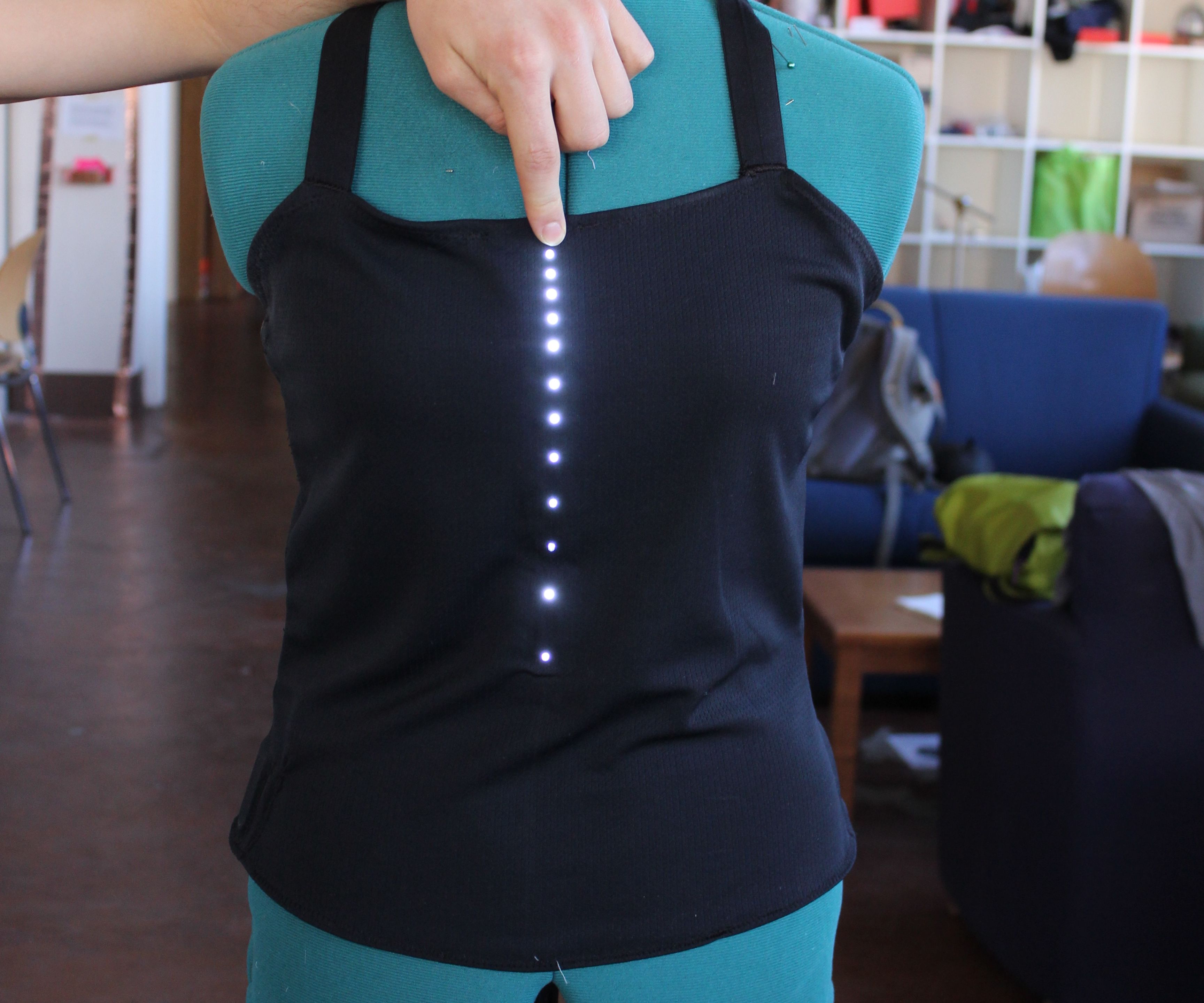Photo-sensetive Running Top