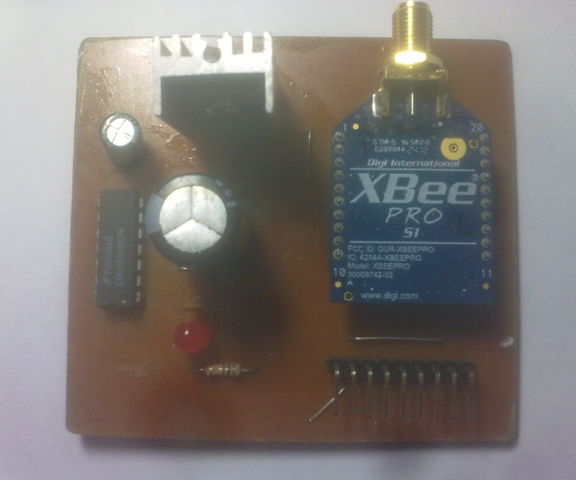 Simple XBEE adapter with level shifters